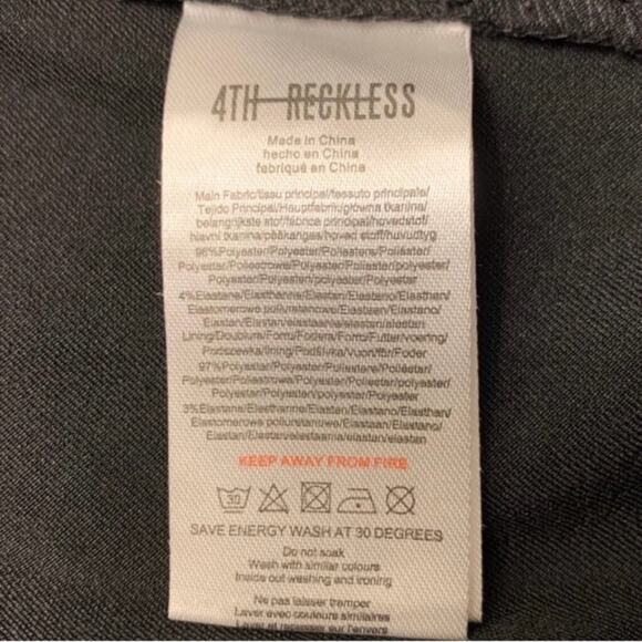 4th & Reckless Black High Waist Tailored Dress Shorts Size L NWT - Picture 8 of 8